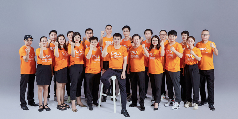 创新发展不断赢得认可，一品威客屡获殊荣